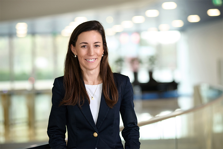 Portrait photo BMW Group Dr. Julia Krause, Equity & Debt IR