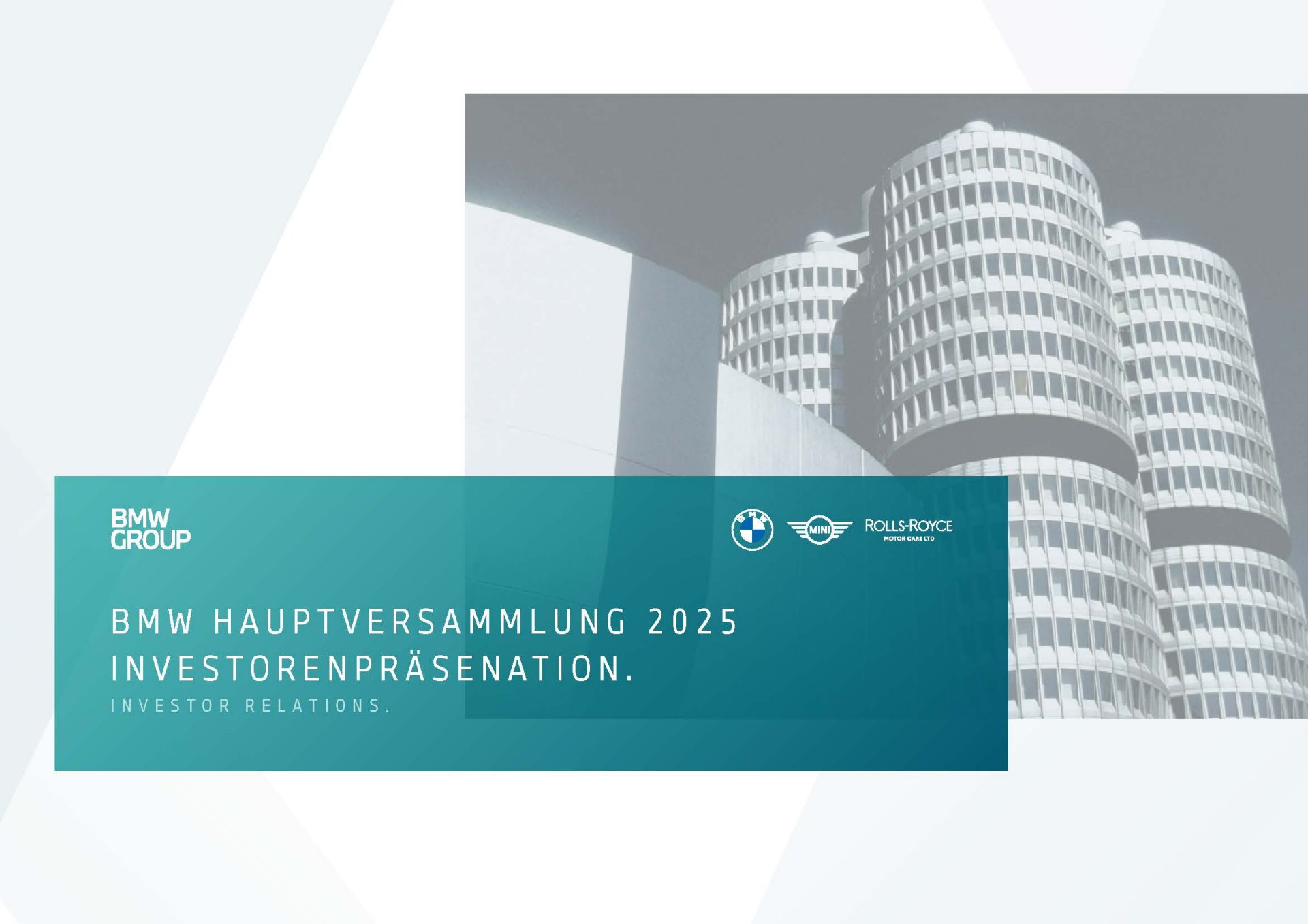 Titelfolie der BMW Investorenpräsentation zur Hauptversammlung 2025 mit BMW-Vierzylinderhochhaus in Schwarz-Weiß.