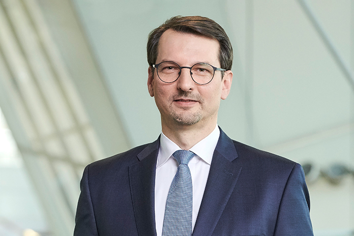 Dr. Milan Nedeljković