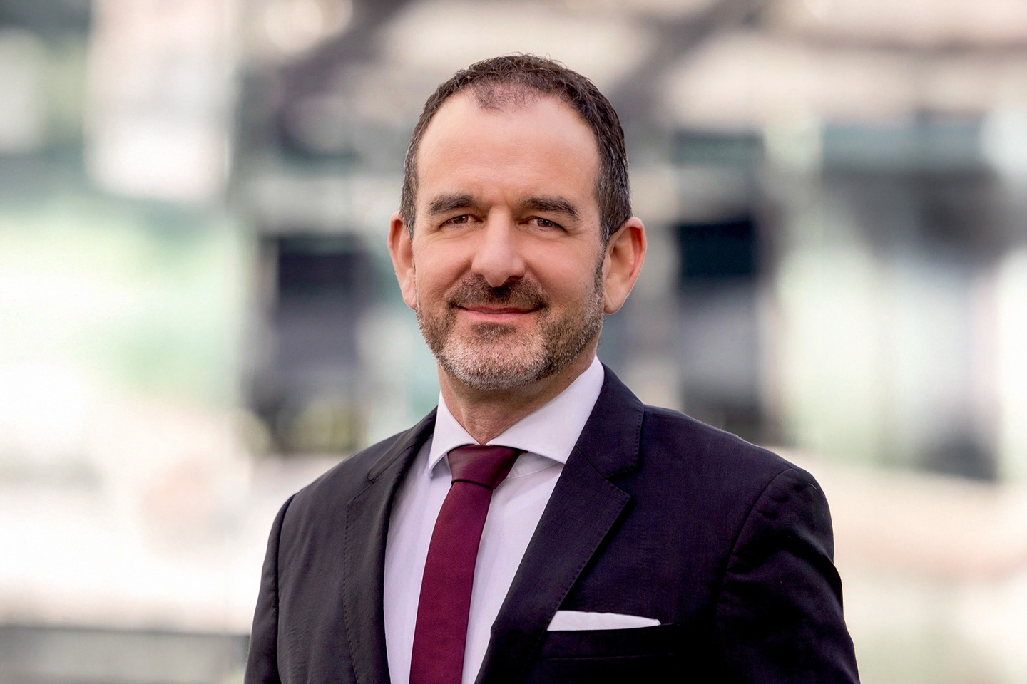 Dr. Michael Nikolaides