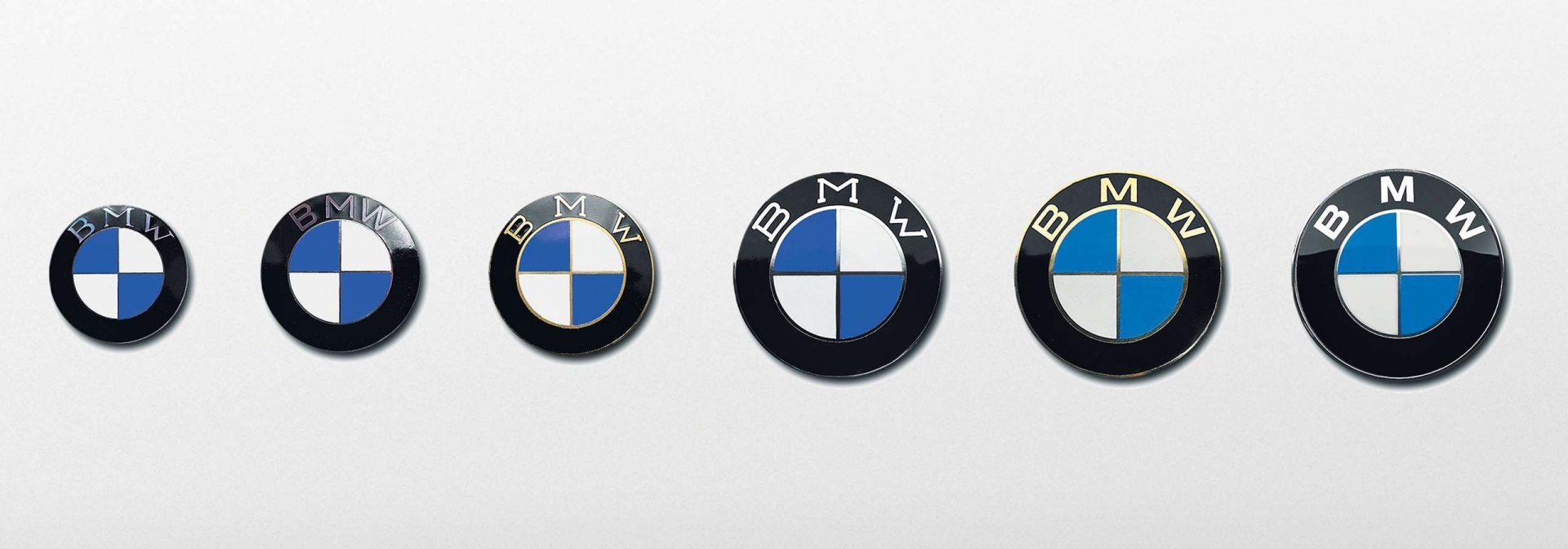 Entwicklung des BMW Markenlogos.